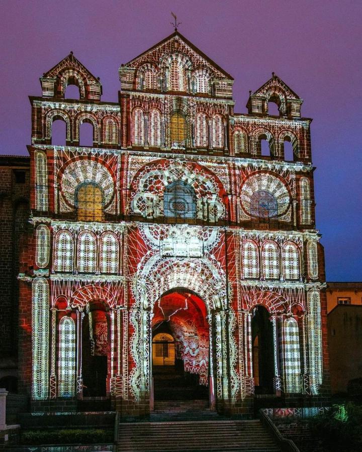 Le Raphael Centre Historique Apartamento Le Puy-en-Velay Exterior foto